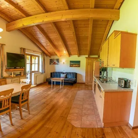 アパート Matthiasgut - Tauernview L ラートシュタット